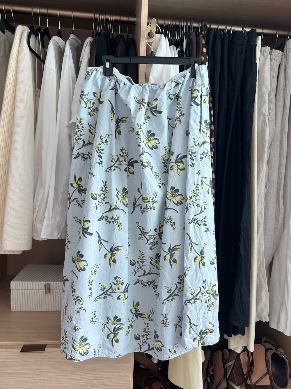 J. Crew Light Blue Floral Pull-on midi skirt in cotton poplin Size Large Tall - Picture 6 of 7